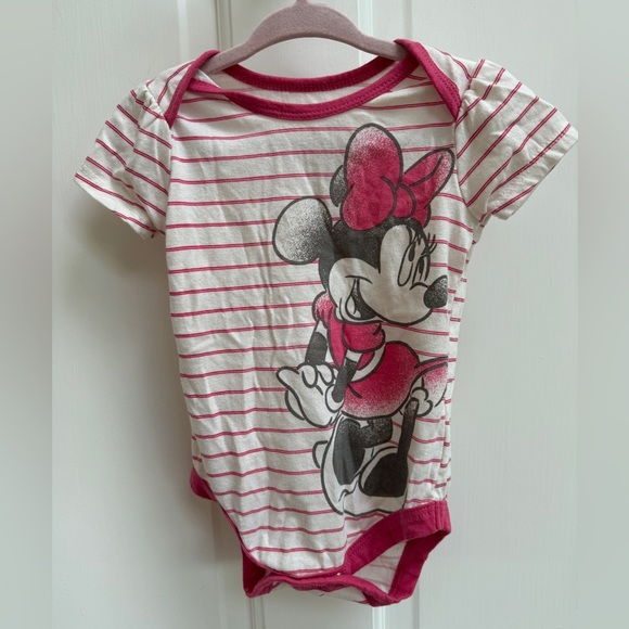 Disney Baby Okie Dokie 12M Girls Pink Striped Mini Mouse Short Sleeve Onesie - Picture 1 of 4